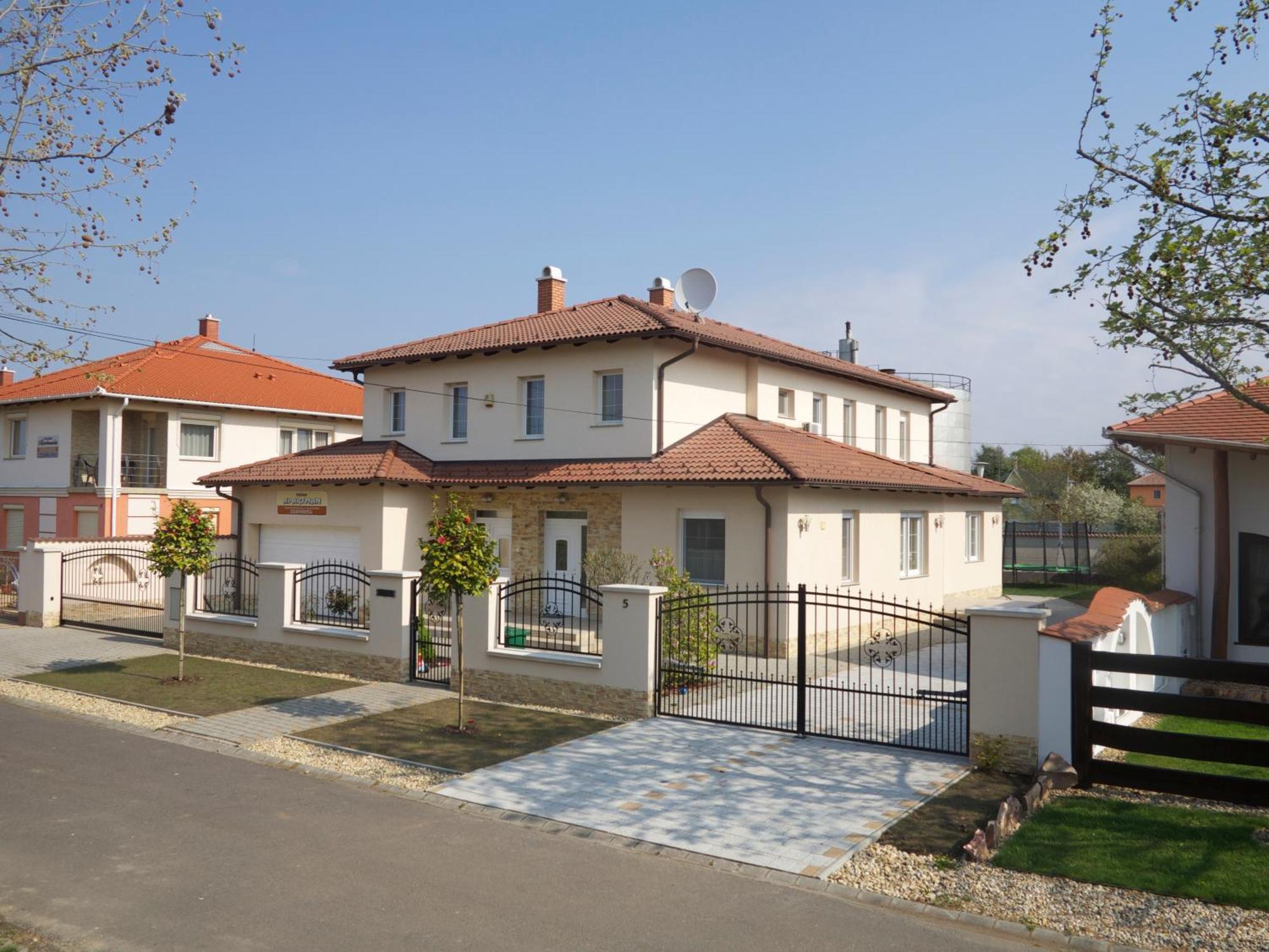 Aura Apartman Hajdúszoboszló 객실 사진